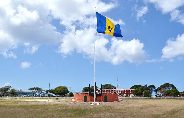 MONUMENTO DEL 50 ANIVERSARIO